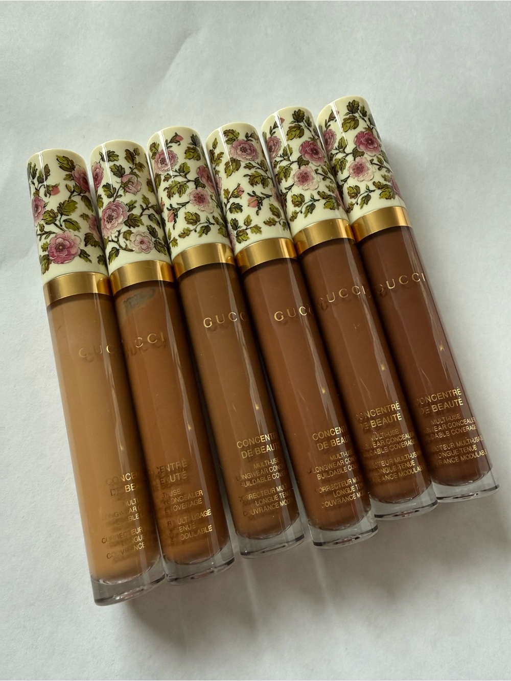 Gucci Concentré de Beauté Multi-Use Crease Proof and Hydrating Concealer
